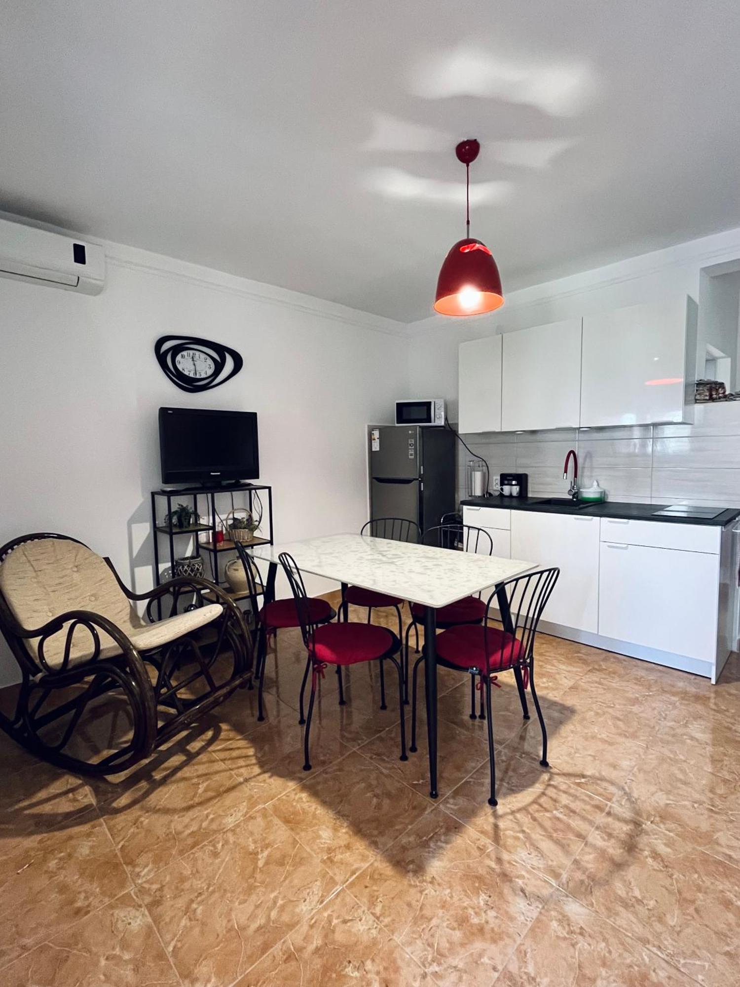 Mdm House Appartement Sutomore Buitenkant foto